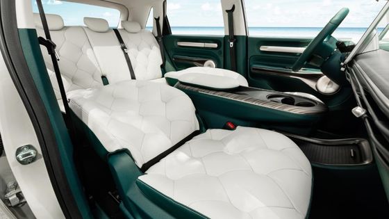 バオジャン・ユンドゥー (EQ100) 460 Pro 460kmの走行距離を持つ最もスマートな電気MPV