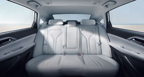 2024 Xpeng P5 電動車 EV 電動車 長距離 480km 155KW パワー 170km/h