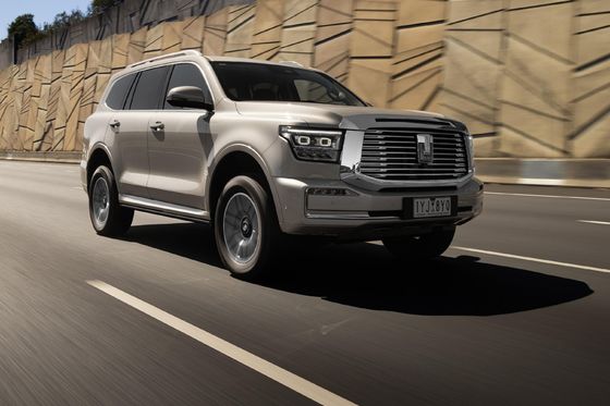 新しいエネルギー車 2023 TANK 500 PHEV AWD ドライブ列車 時速180km 最大速度6.9秒 0-100加速