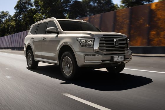 新しいエネルギー車 2023 TANK 500 PHEV AWD ドライブ列車 時速180km 最大速度6.9秒 0-100加速