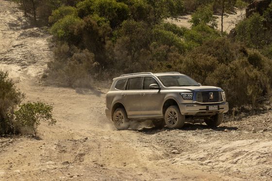 新しいエネルギー車 2023 TANK 500 PHEV AWD ドライブ列車 時速180km 最大速度6.9秒 0-100加速