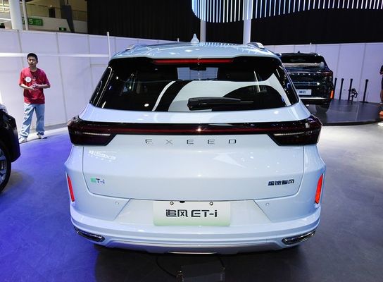 2023年 クラシックEXCEEDハイブリッド車 チェリー EXCEED ET-i 1.5T 156hp L4+ 125電動モーター 180km/h 最高速 0-100km/h 7秒で