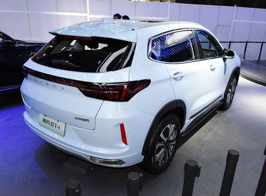 2023年 クラシックEXCEEDハイブリッド車 チェリー EXCEED ET-i 1.5T 156hp L4+ 125電動モーター 180km/h 最高速 0-100km/h 7秒で