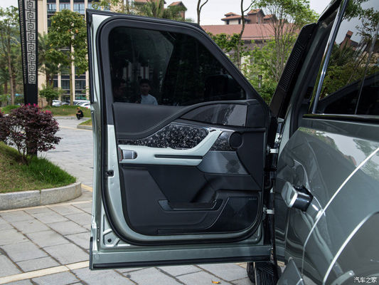 プレセール 2024 北京車展 BYD 陽王U8 2024 高級オフロード車両 1197hp 4モーター 4wd 電動車 BYD U8 ハイブリッド