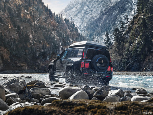 プレセール 2024 北京車展 BYD 陽王U8 2024 高級オフロード車両 1197hp 4モーター 4wd 電動車 BYD U8 ハイブリッド