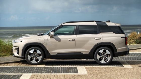 最新の純電気自動車 KGM トーレス EVS 時速109mph 最高速度152kw 207PS 最大出力 準備済み 純電気自動車