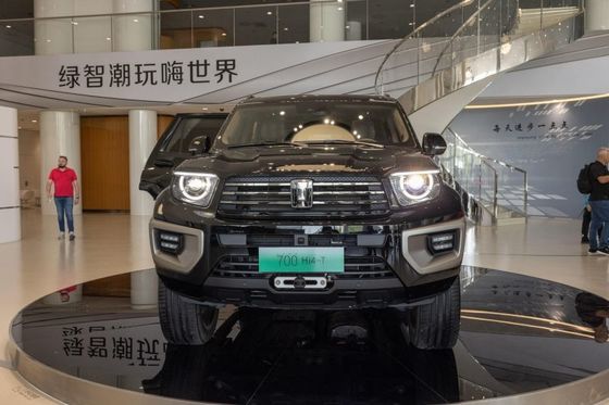 GWM TANK 高級オフロードSUV PHEV AWD 駆動列車 190km/h 最高速度 3.0t 360PS V6エンジンと0.4h 急速充電時間