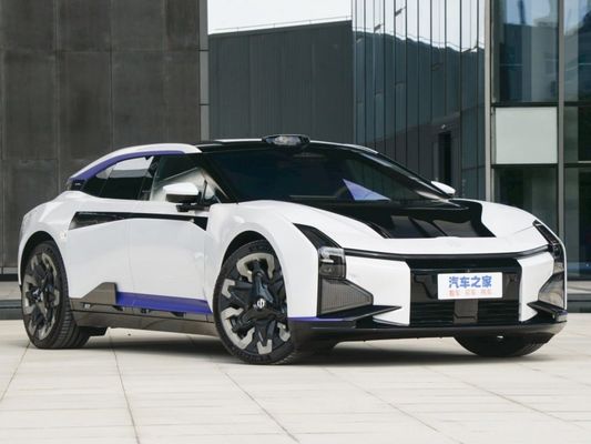 純電動SUV Hiphi Y 560km RWDパイオニア版 0.63h 急速充電 190km/h 最高速度 336PSモーターパワー