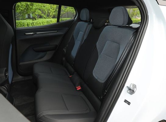 純電気VOLVO エレクトリックSUV EX30 RWDコアエディション272P.sとモーターパワー343N.mのトルク