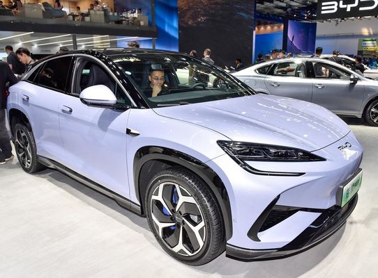 新しいPURE電動車 BYD Sea lion 07 BYD eプラットフォーム 3.0 EVアーキテクチャ 210km/h最高速度& 231P.sモーターパワー