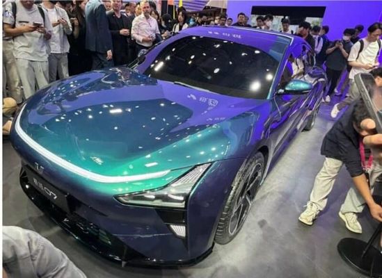 プレセール ジーリー&バイドゥ 共同ブランド ジーユー07 200kw/271P.s のモーターパワー 2WD 駆動列車 4ドア/5シート