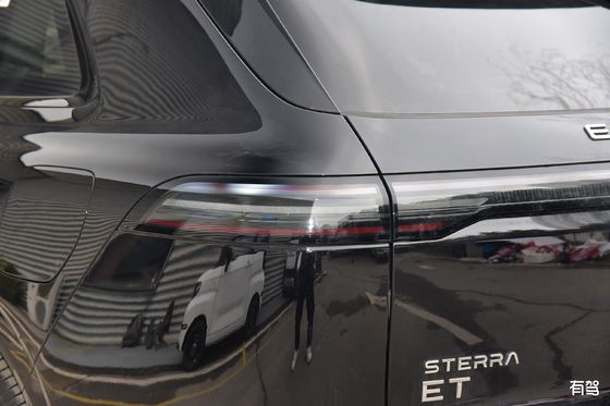 最新の電動車 REEV EXEED ET 200 Plus 最大出力195kw& 324N.m トーク 7.8sec 0-100km/h 加速電動車