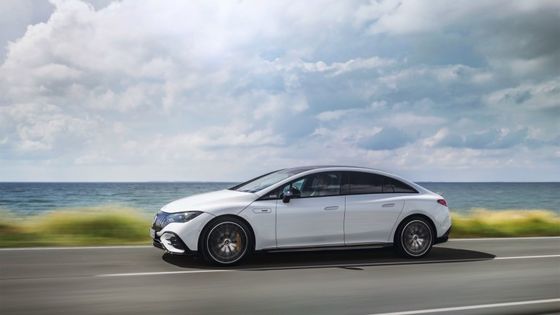 超長距離電動車 メルセデス・ベンツ EQE AMG 53 4MATIC+ 460kw/625P.s エンジンパワー 220km/h 最大速度