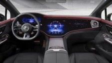 熱売の電気自動車 メルセデス・ベンツ EQE AMG 43 4MATIC 90.6kwhバッテリー 350kw/476P.sのモーターパワーで450kmの範囲