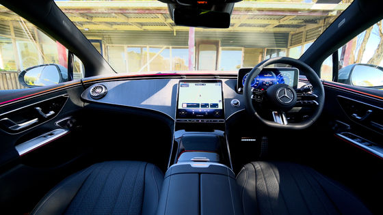 快適な電気自動車 ベンツ EQE 350 セダン 515km 長距離 215kwパワー 0-100kmph 加速 6.3s 純粋電気