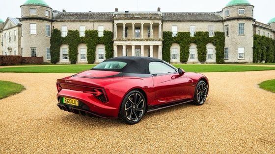 MGサイバースター トロフィー 全電動 スポーツカー 健全な335bhp 350lbフィートトーク,336マイル範囲 77kwhバッテリー