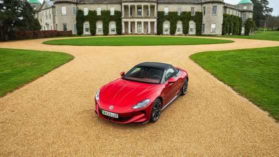 MGサイバースター トロフィー 全電動 スポーツカー 健全な335bhp 350lbフィートトーク,336マイル範囲 77kwhバッテリー