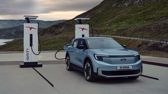 純電気クロスオーバーフォード エクスプローラ AWD 532km WLTP 250kw/340P.sモーターパワーと最高速度180km/h