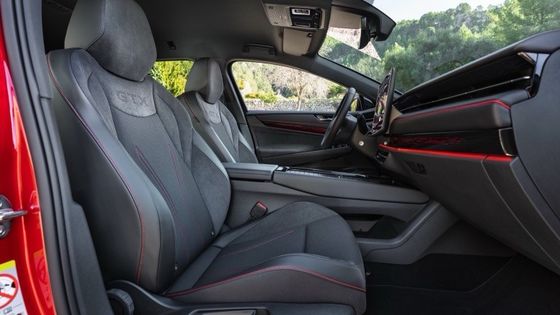 フォルクスワーゲン ID 7 ツーラー GTX 新型 エンジェリー 搭載 91kwh バッテリー 250kw (340P.s) エンジンパワー 6.0秒 加速 0-100km/h