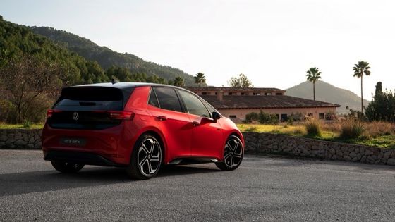 新型自動車 フォルクスワーゲン ID 3GTX WLTP 600km210kw ((286P.s) エンジンパワー 6.0秒 加速 0-100km/h