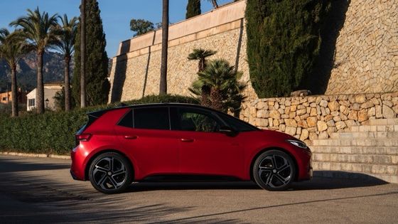 新型自動車 フォルクスワーゲン ID 3GTX WLTP 600km210kw ((286P.s) エンジンパワー 6.0秒 加速 0-100km/h