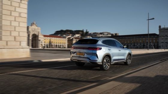 FWD 1.5L エンジン BYD SEAL U DM-i PHEV 電気自動車 電気モーター 18.3kwh バッテリー 最大パワー 214bhp